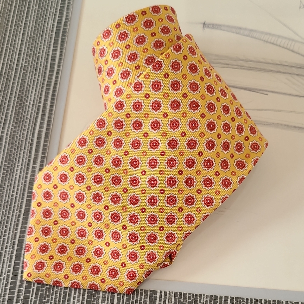 Barneys New York Yellow Floral Patterned Men's Tie